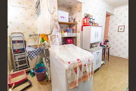 Apartamento à venda com 79m², 2 quartos e sem vaga Apartamento à venda com 79m², 2 quartos e sem vagaCozinha e Área de Serviço