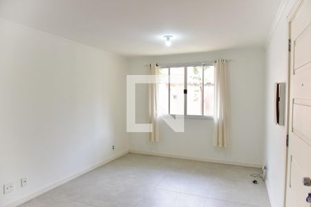 Sala de casa de condomínio à venda com 4 quartos, 86m² em Jardim Itu, Porto Alegre