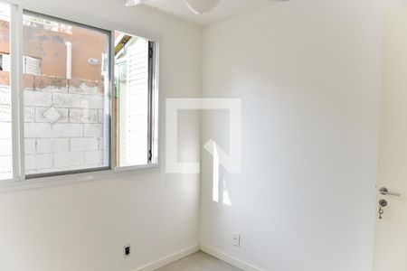 Quarto 1 de casa de condomínio à venda com 4 quartos, 86m² em Jardim Itu, Porto Alegre