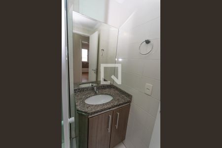 Banheiro  de apartamento para alugar com 3 quartos, 67m² em Centro, Diadema