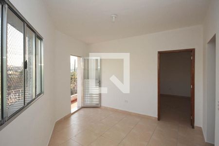 Sala de casa para alugar com 2 quartos, 160m² em Jardim Independência, São Paulo