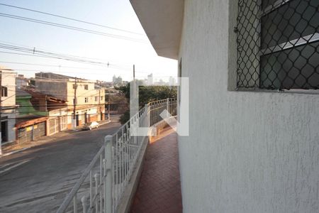 Varanda de casa para alugar com 2 quartos, 160m² em Jardim Independência, São Paulo