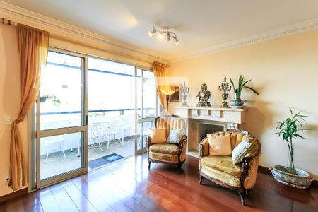 Sala de apartamento à venda com 4 quartos, 190m² em Vila Morse, São Paulo
