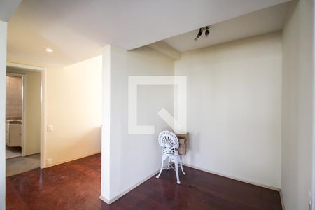 Sala de apartamento para alugar com 2 quartos, 112m² em Indianópolis, São Paulo