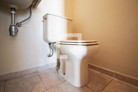 Lavabo  de apartamento para alugar com 2 quartos, 112m² em Indianópolis, São Paulo