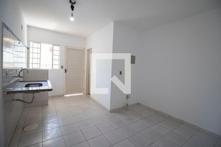 Kitnet de kitnet/studio para alugar com 1 quarto, 29m² em Setor Leste Universitário, Goiânia