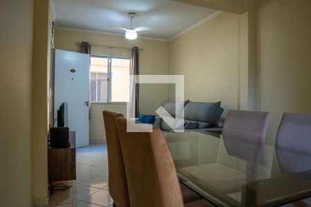 Sala de apartamento à venda com 2 quartos, 70m² em Vila Marieta, Campinas