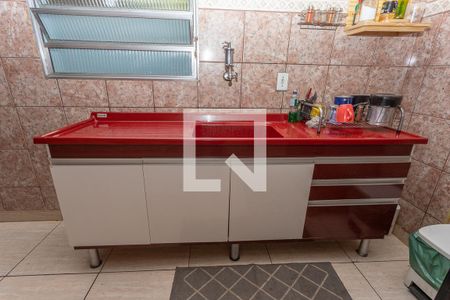 Cozinha 1 de casa à venda com 4 quartos, 258m² em Vila Nogueira, Diadema