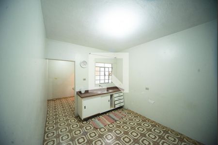 Cozinha de casa para alugar com 1 quarto, 30m² em Jardim Santa Adélia, São Paulo