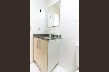 Banheiro de apartamento para alugar com 1 quarto, 33m² em Barra Funda, São Paulo