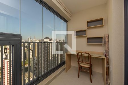 Varanda de kitnet/studio para alugar com 1 quarto, 28m² em Bela Vista, São Paulo