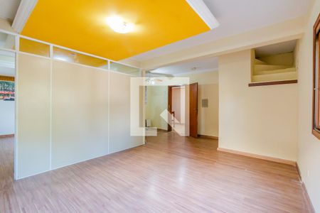 Sala de casa para alugar com 3 quartos, 258m² em Azenha, Porto Alegre