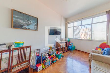 Apartamento à venda com 80m², 2 quartos e sem vagaSala