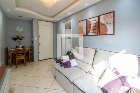 Sala de apartamento à venda com 2 quartos, 54m² em Vila Nova, Porto Alegre