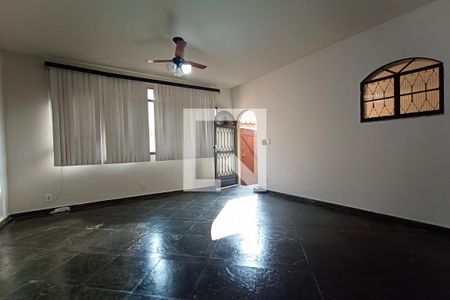 Sala 1 de casa para alugar com 3 quartos, 172m² em Freguesia (jacarepaguá), Rio de Janeiro