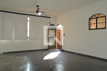 Sala 1 de casa para alugar com 3 quartos, 172m² em Freguesia (jacarepaguá), Rio de Janeiro