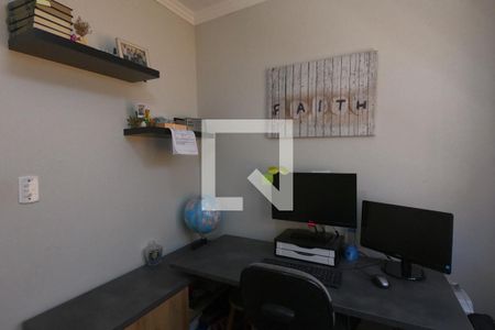 Office de casa à venda com 3 quartos, 153m² em Jardim Taboão, São Paulo