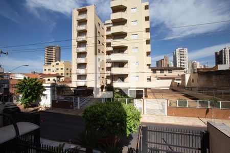 Vista da janela do quarto de apartamento para alugar com 1 quarto, 51m² em Centro, Ribeirão Preto