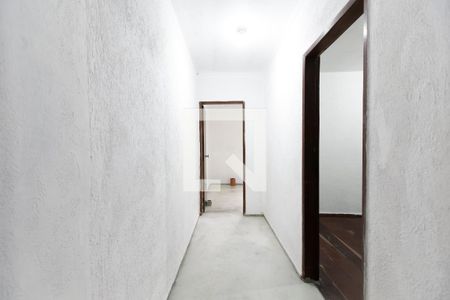 Corredor  de casa à venda com 2 quartos, 120m² em Vila Campanela, São Paulo