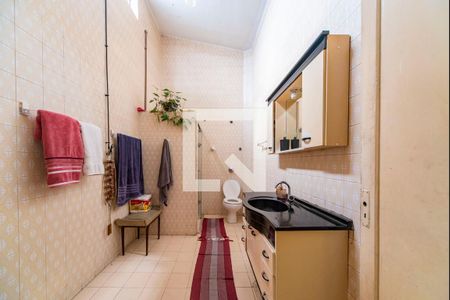 Banheiro de casa à venda com 3 quartos, 197m² em Centro, Santo André