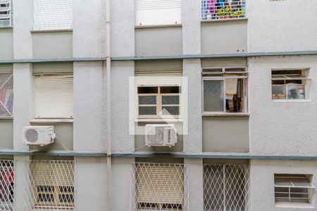 Vista de apartamento à venda com 2 quartos, 53m² em Teresópolis, Porto Alegre