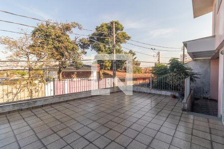 Terraço da sala de casa à venda com 3 quartos, 400m² em Alto de Pinheiros, São Paulo