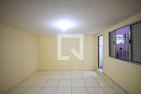 Quarto de casa para alugar com 1 quarto, 40m² em Jardim Rosana, São Paulo