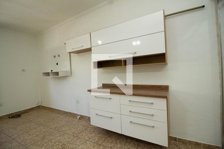 Cozinha - Armários de apartamento para alugar com 1 quarto, 34m² em Vila Maria Trindade, São Paulo