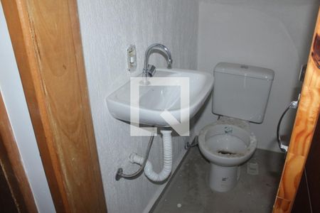 Lavabo de casa à venda com 3 quartos, 115m² em Jardim Sabara, São Paulo