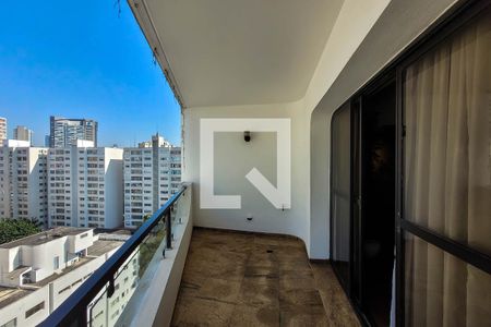 varanda de apartamento para alugar com 4 quartos, 196m² em Aclimação, São Paulo