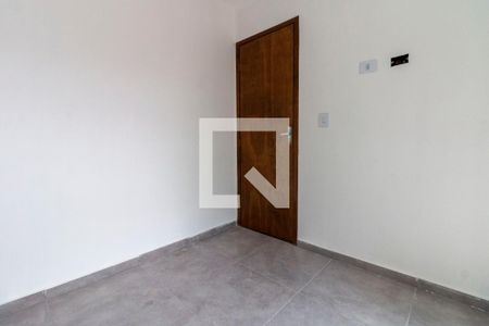 Quarto 1 de casa de condomínio para alugar com 2 quartos, 40m² em Parque Savoy City, São Paulo