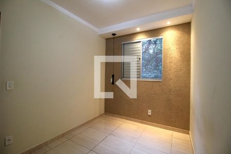 Quarto 2 de apartamento para alugar com 2 quartos, 43m² em Aparecidinha, Sorocaba