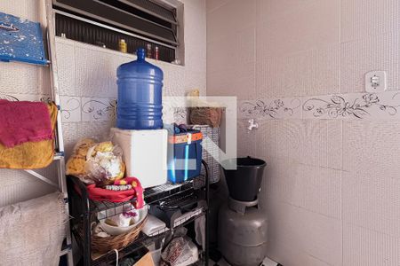 Casa à venda com 300m², 4 quartos e 2 vagas Casa à venda com 300m², 4 quartos e 2 vagasCozinha