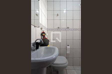 Casa à venda com 300m², 4 quartos e 2 vagas Casa à venda com 300m², 4 quartos e 2 vagasBanheiro da Suíte