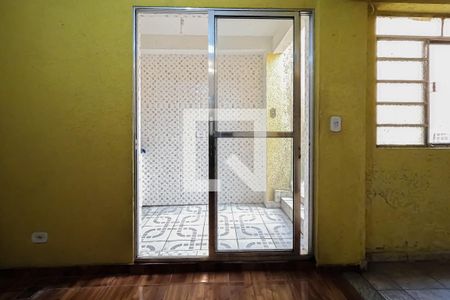 Casa à venda com 300m², 4 quartos e 2 vagas Casa à venda com 300m², 4 quartos e 2 vagasEdícula