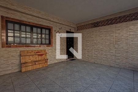 Casa à venda com 300m², 4 quartos e 2 vagas Casa à venda com 300m², 4 quartos e 2 vagasGaragem