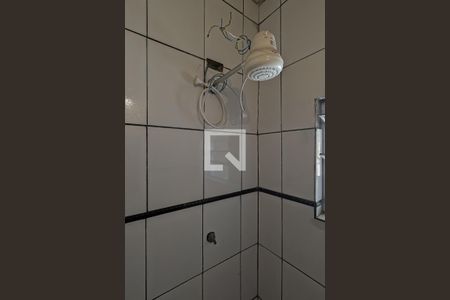 Casa à venda com 300m², 4 quartos e 2 vagas Casa à venda com 300m², 4 quartos e 2 vagasBanheiro de Serviço