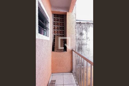 Casa à venda com 300m², 4 quartos e 2 vagas Casa à venda com 300m², 4 quartos e 2 vagasSuíte