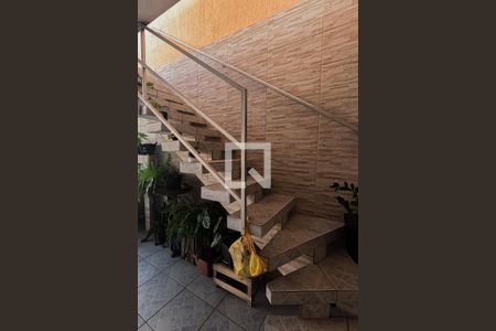 Casa à venda com 300m², 4 quartos e 2 vagas Casa à venda com 300m², 4 quartos e 2 vagasGaragem