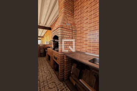 Casa à venda com 300m², 4 quartos e 2 vagas Casa à venda com 300m², 4 quartos e 2 vagasÁrea de Serviço