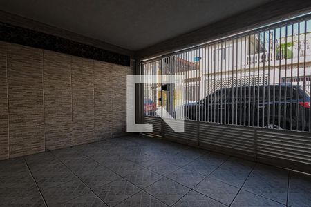 Casa à venda com 300m², 4 quartos e 2 vagas Casa à venda com 300m², 4 quartos e 2 vagasGaragem