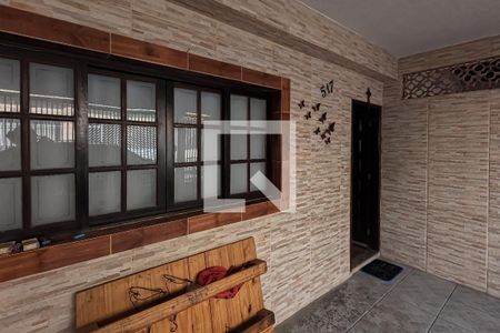 Casa à venda com 300m², 4 quartos e 2 vagas Casa à venda com 300m², 4 quartos e 2 vagasGaragem