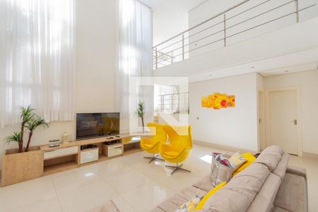 Sala de casa de condomínio à venda com 3 quartos, 330m² em Swiss Park, Campinas