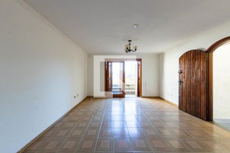 Sala de casa à venda com 5 quartos, 160m² em São Lucas, São Paulo