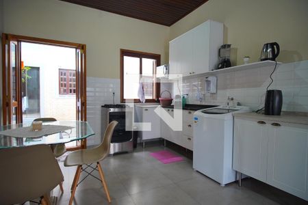 Cozinha de casa à venda com 3 quartos, 320m² em Sarandi, Porto Alegre