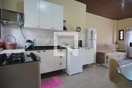 cozinha lavanderia de casa à venda com 3 quartos, 320m² em Sarandi, Porto Alegre