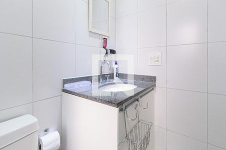 Banheiro da suíte de apartamento à venda com 2 quartos, 100m² em City Bussocaba, Osasco