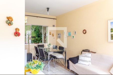 Sala de casa de condomínio à venda com 2 quartos, 93m² em Demarchi, São Bernardo do Campo
