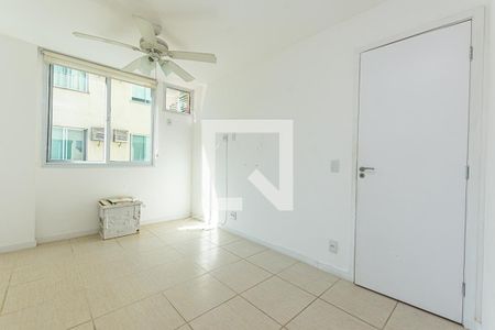 Suite  de apartamento para alugar com 2 quartos, 60m² em Badu, Niterói