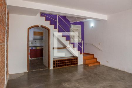 Sala de casa para alugar com 2 quartos, 100m² em Água Branca, São Paulo